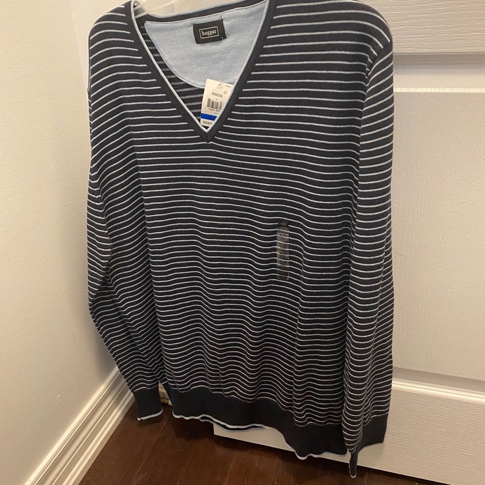 HAGGAR V Neck Sweater men’s XL 100% cotton